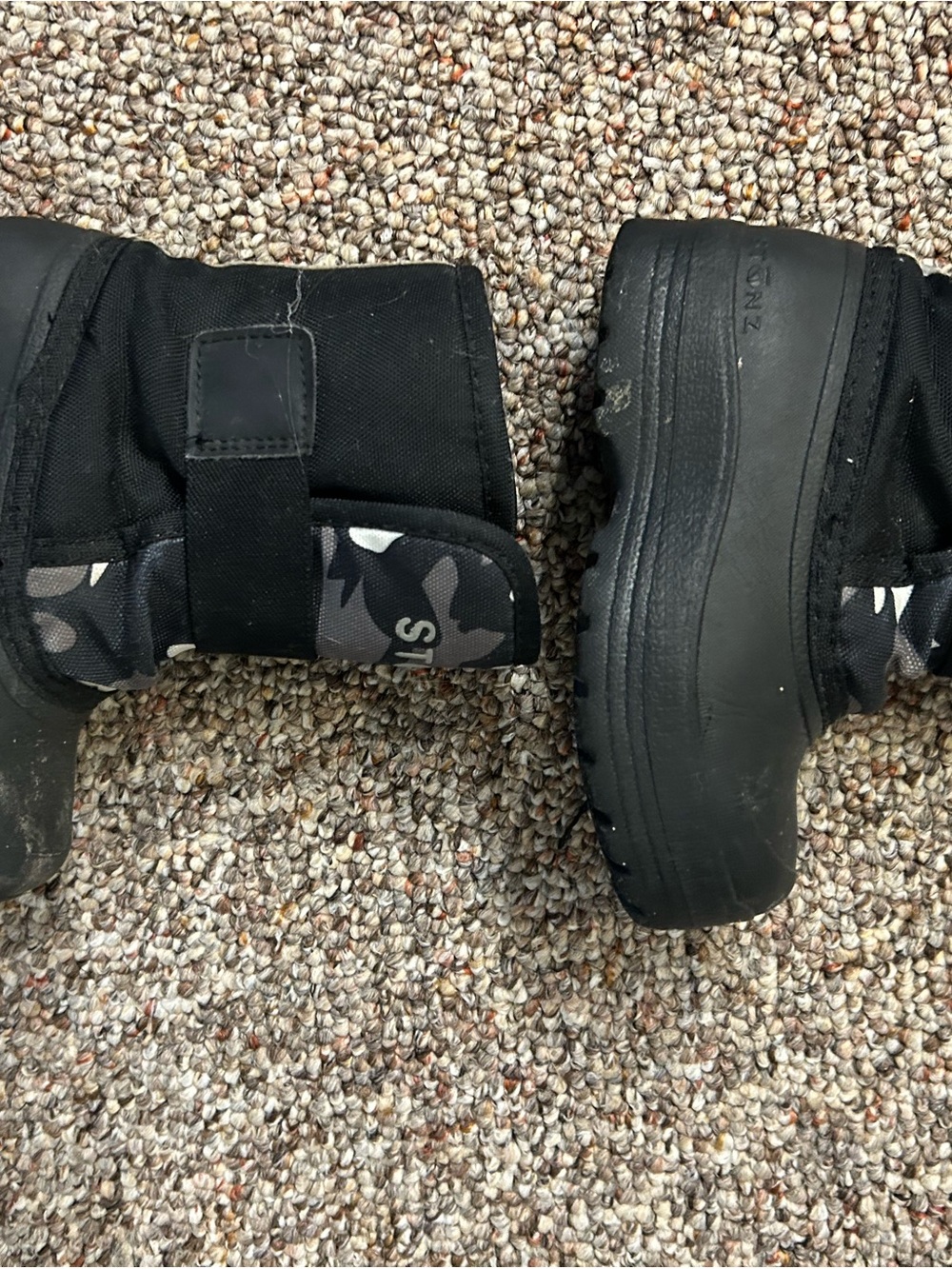 Stonz Black Kids Winter Boots with Gray Camo Detail